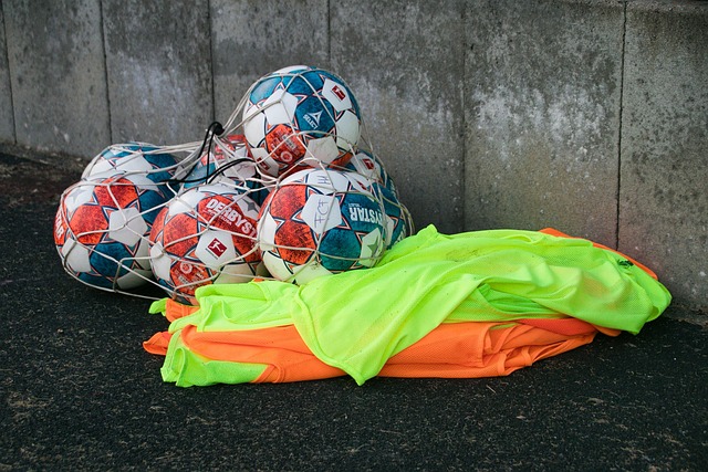 轮的曼市德 轮的曼市德